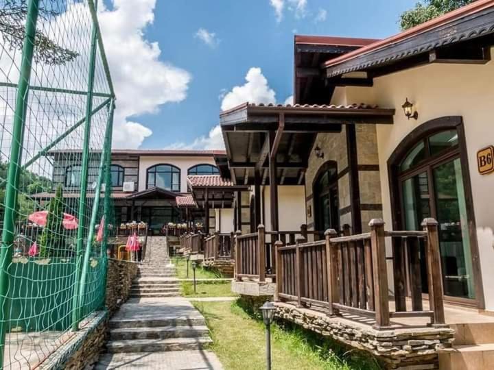 Тодорини Кукли Hotel Spanchevtsi Luaran gambar